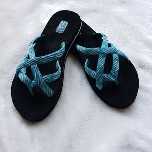 Teva mush sandals